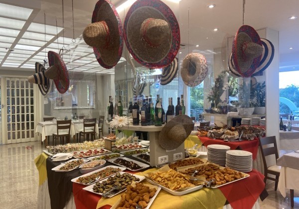 Feste e serate a tema